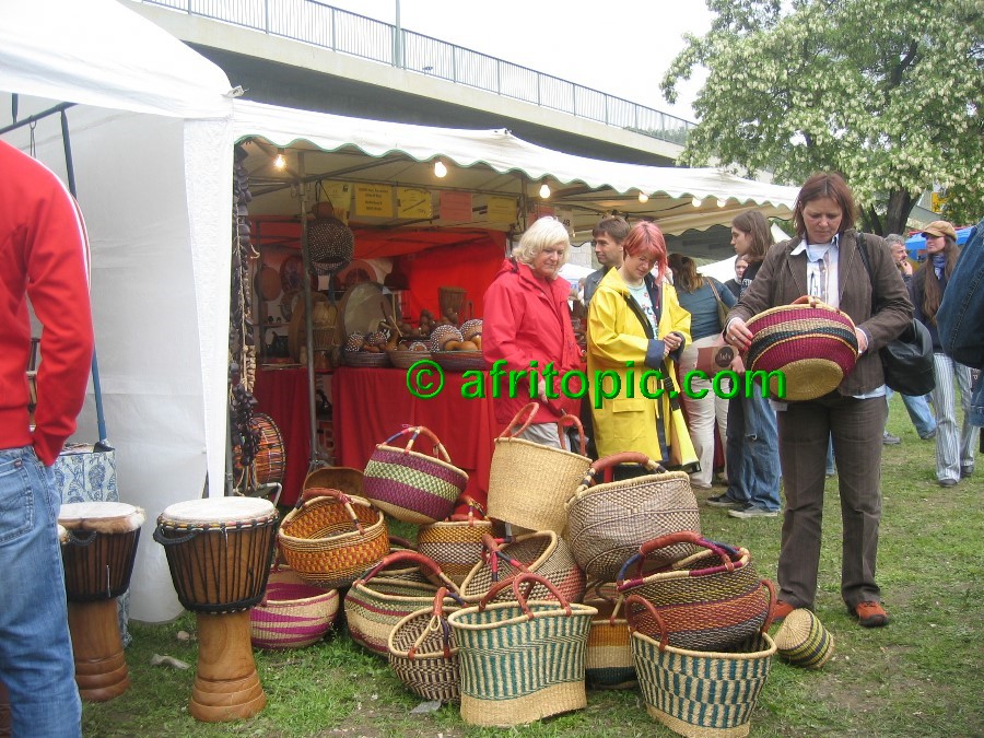 ../Images/afw2006c 030.jpg